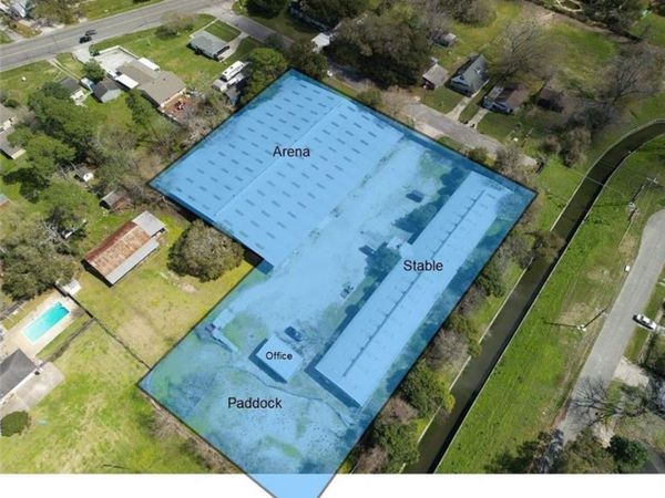 1721 GENERAL COLLINS Avenue, New Orleans, LA 70114