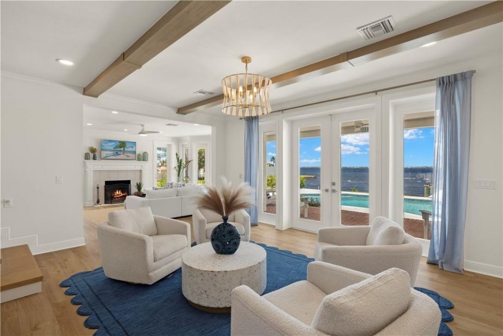 8451 Casa Del Rio Ln, Fort Myers, FL 33919 Photo