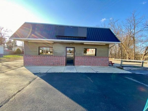 89 N Main Street, Kingston, OH 45644