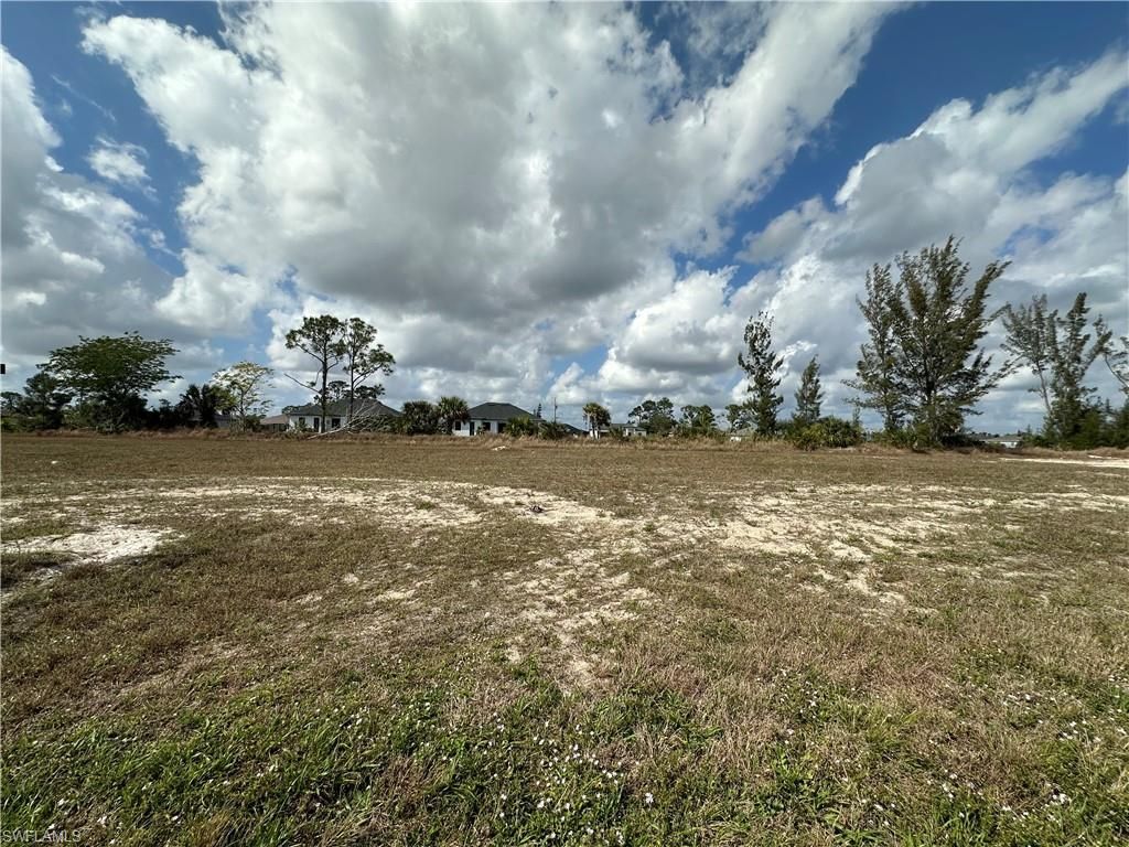 3538 NE 15th Ave, Cape Coral, FL 33909 Photo