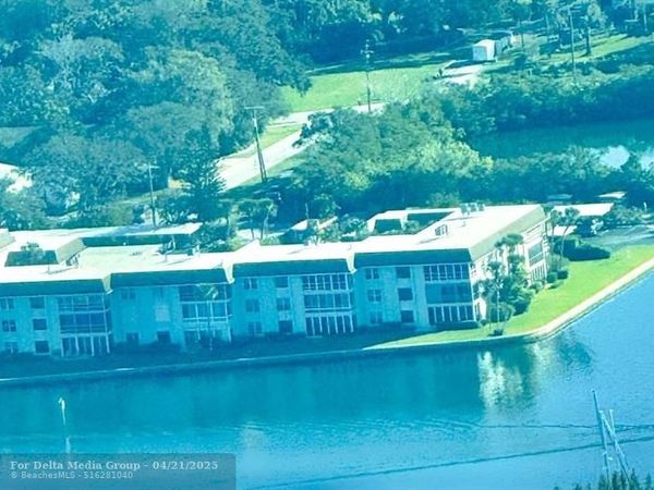 200 Greytwig Rd, Unit 213, Vero Beach, FL 32963