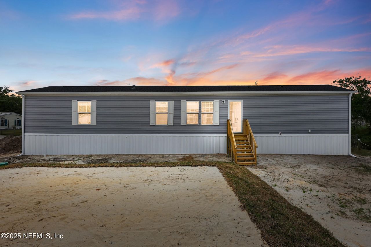 287 Tarpon Boulevard, Palatka, FL 32177 Main Photo