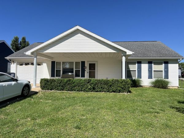 110 Eric Loop, Kirbyville, MO 65679