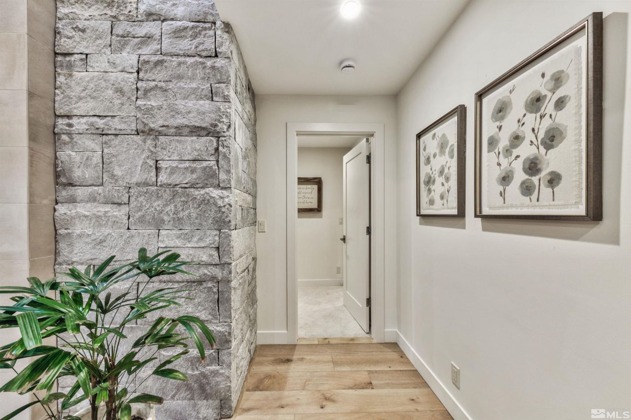 150 Juanita, Unit 2, Incline Village, NV 89451 Photo