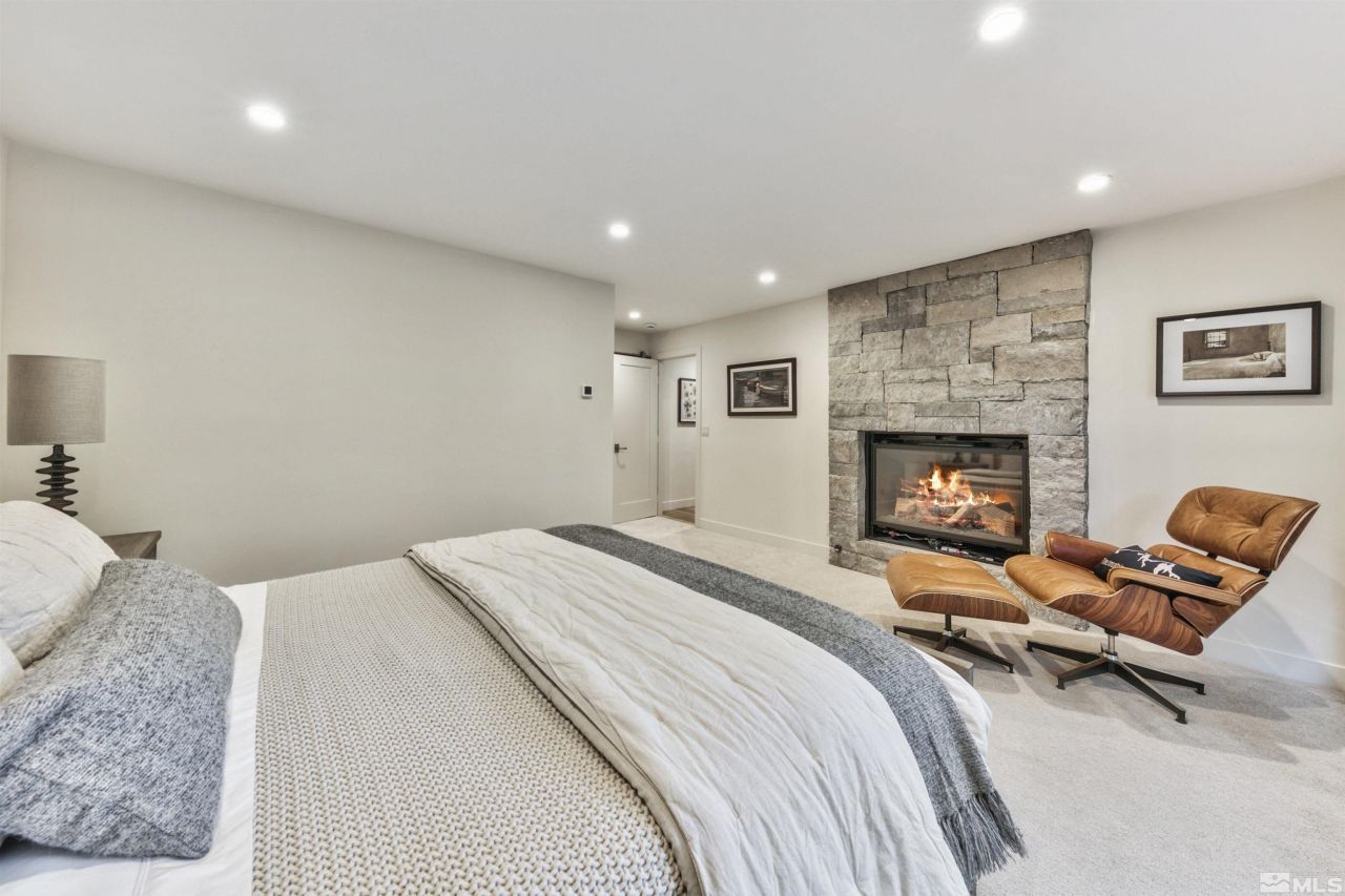 150 Juanita, Unit 2, Incline Village, NV 89451 Photo