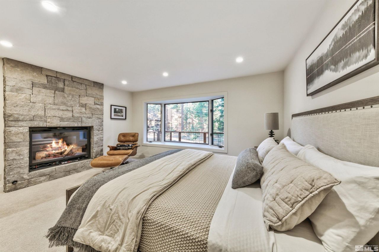 150 Juanita, Unit 2, Incline Village, NV 89451 Photo