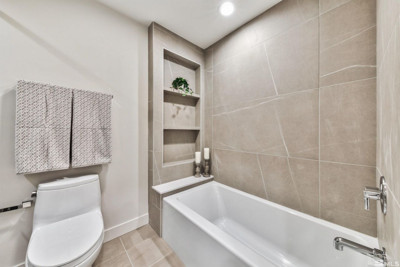 150 Juanita, Unit 2, Incline Village, NV 89451 Photo