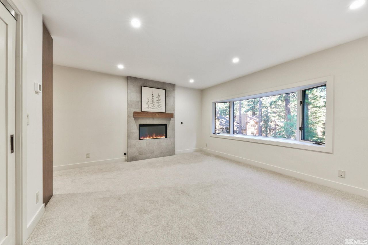 150 Juanita, Unit 2, Incline Village, NV 89451 Photo