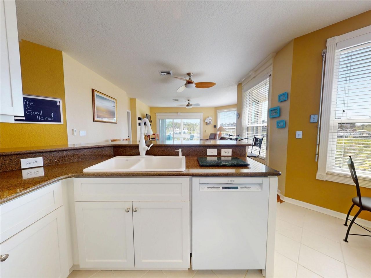 436 Bouchelle Drive, Unit 105, New Smyrna Beach, FL 32169 Photo