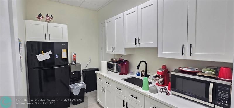 9200 Belvedere Road, Unit 101, Royal Palm Beach, FL 33411 Photo