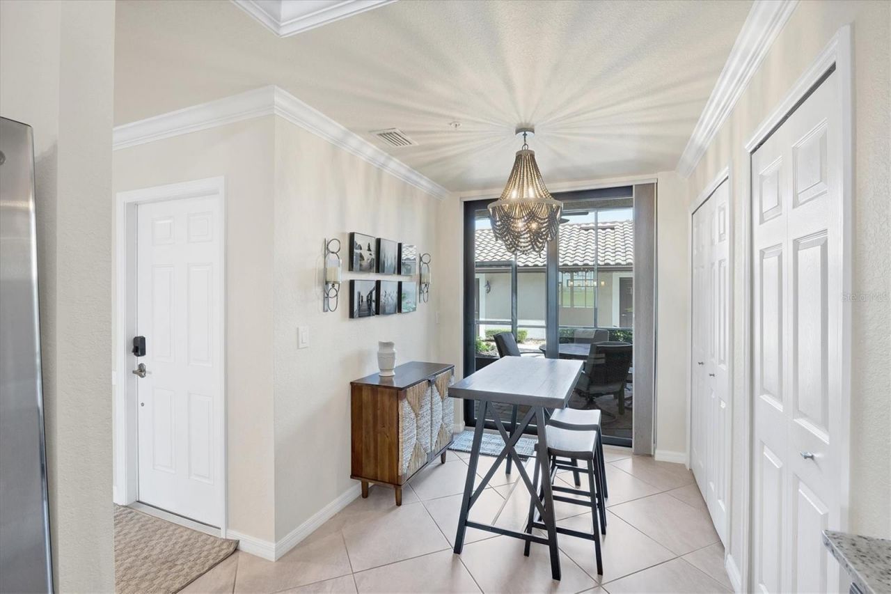 5624 Palmer Circle, Unit 105, Bradenton, FL 34211 Photo