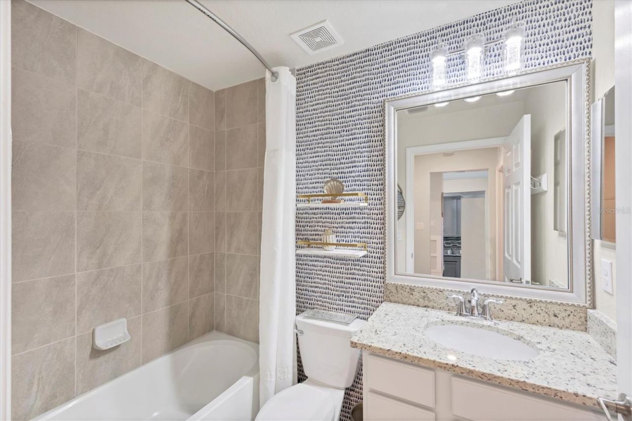 5624 Palmer Circle, Unit 105, Bradenton, FL 34211 Photo
