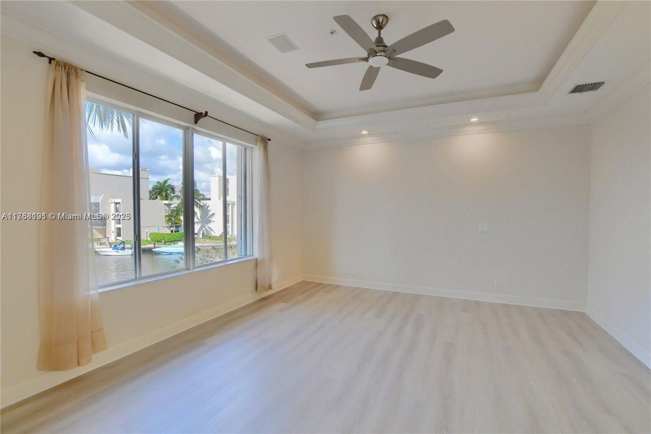 23 Royal Palm Way, Unit 16, Boca Raton, FL 33432 Photo