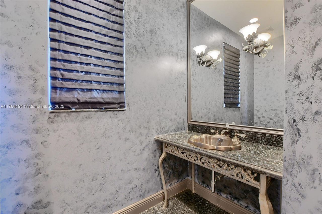 23 Royal Palm Way, Unit 16, Boca Raton, FL 33432 Photo