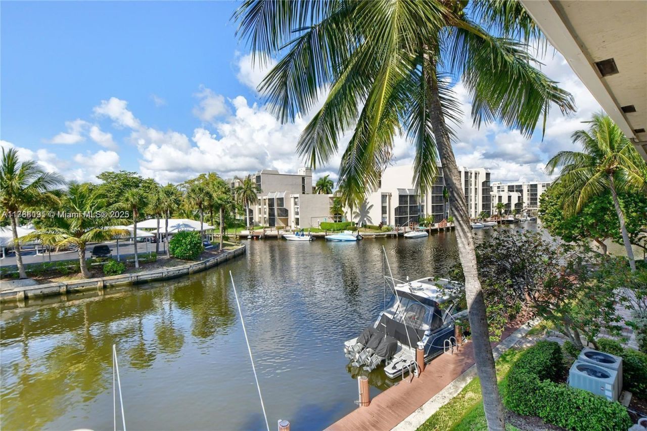 23 Royal Palm Way, Unit 16, Boca Raton, FL 33432 Photo
