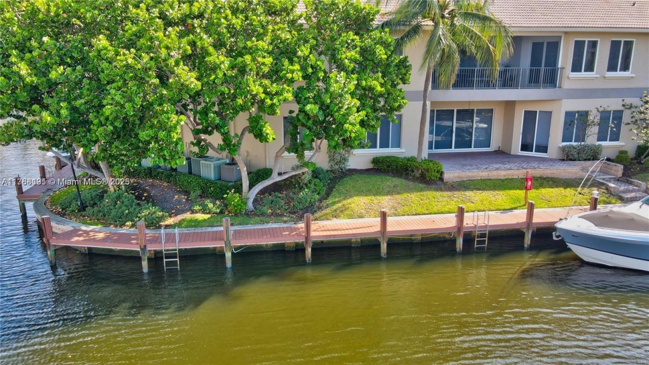 23 Royal Palm Way, Unit 16, Boca Raton, FL 33432 Photo