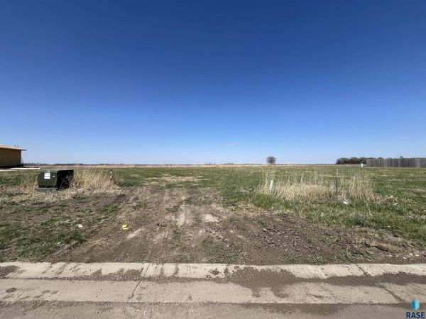 806 Beck St, Worthing, SD 57077