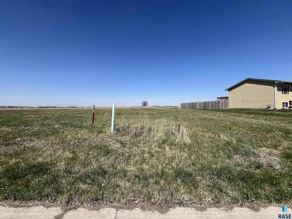 804 Beck St, Worthing, SD 57077