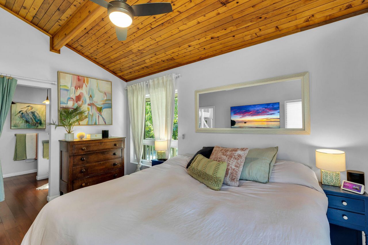 82762 Overseas Highway, Unit 3, Islamorada, FL 33036 Photo