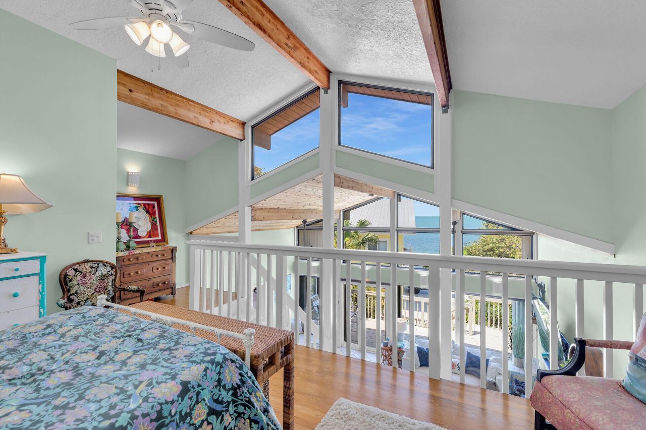 82762 Overseas Highway, Unit 3, Islamorada, FL 33036 Photo