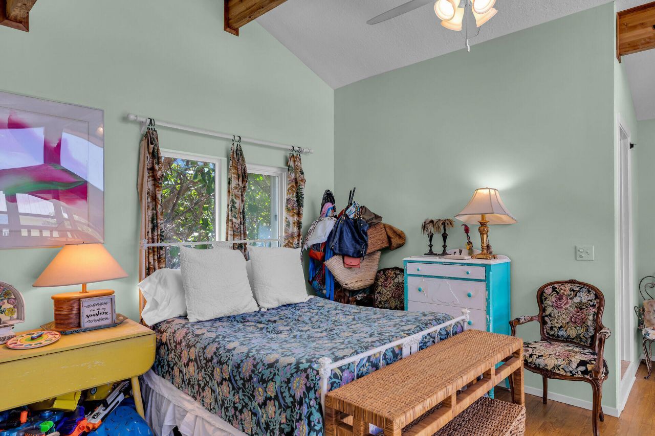 82762 Overseas Highway, Unit 3, Islamorada, FL 33036 Photo