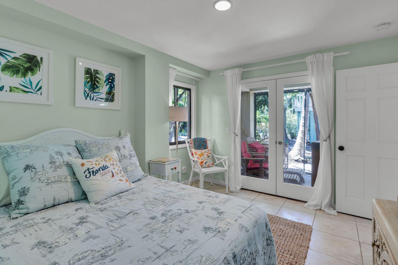 82762 Overseas Highway, Unit 3, Islamorada, FL 33036 Photo