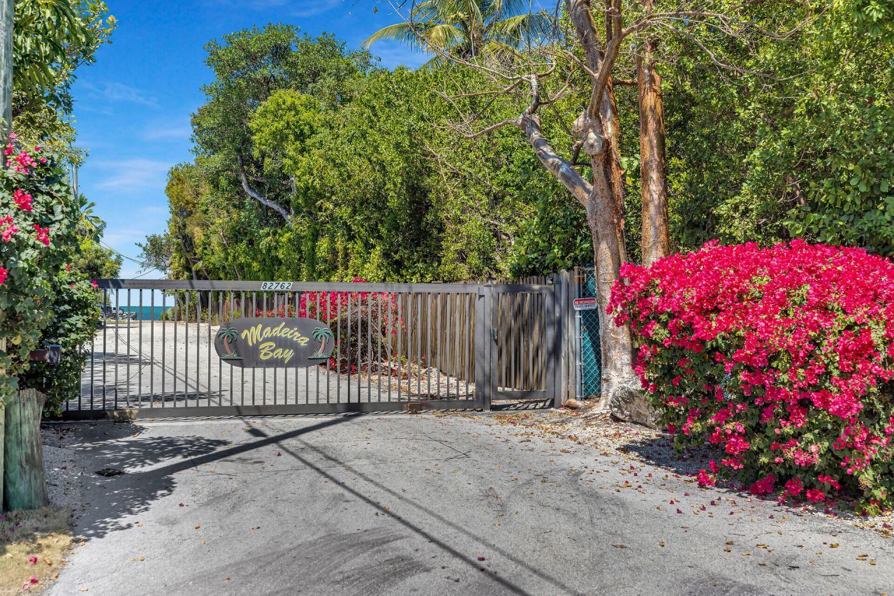 82762 Overseas Highway, Unit 3, Islamorada, FL 33036 Photo