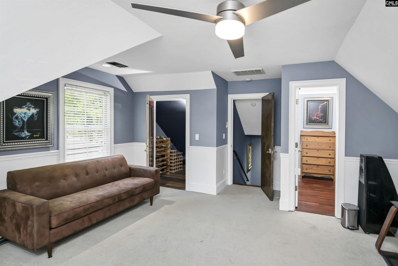 808 Island Point Lane Photo 29