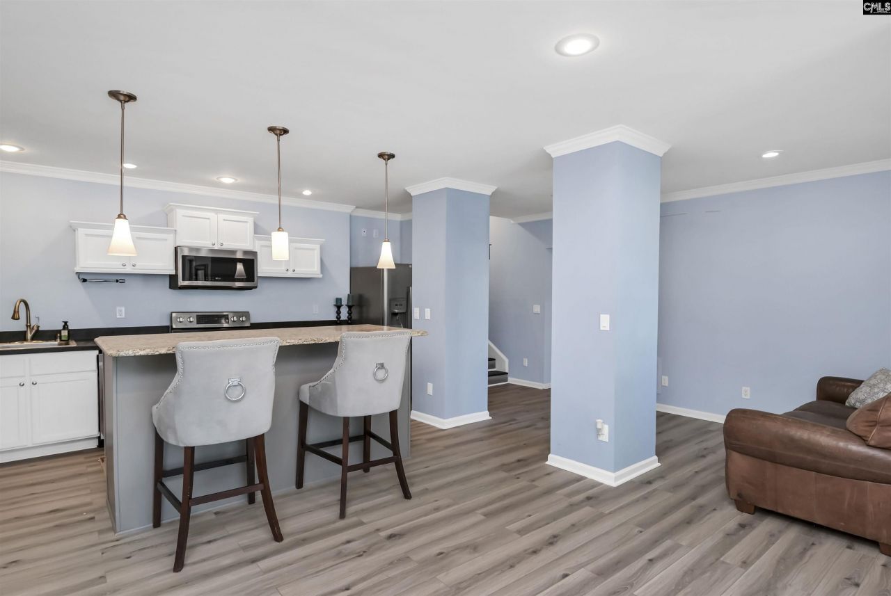 808 Island Point Lane Photo 34