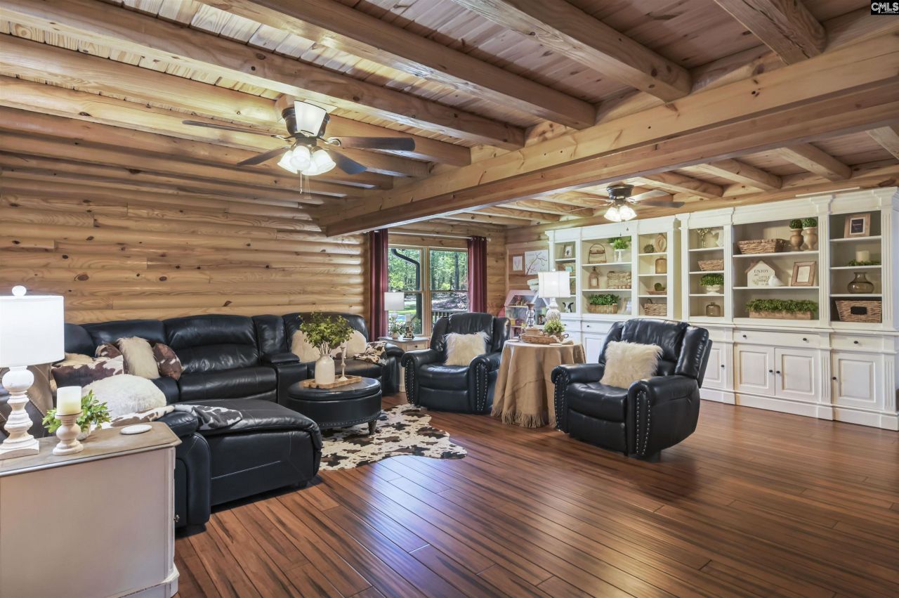 560 Beaver Creek Road Photo 18