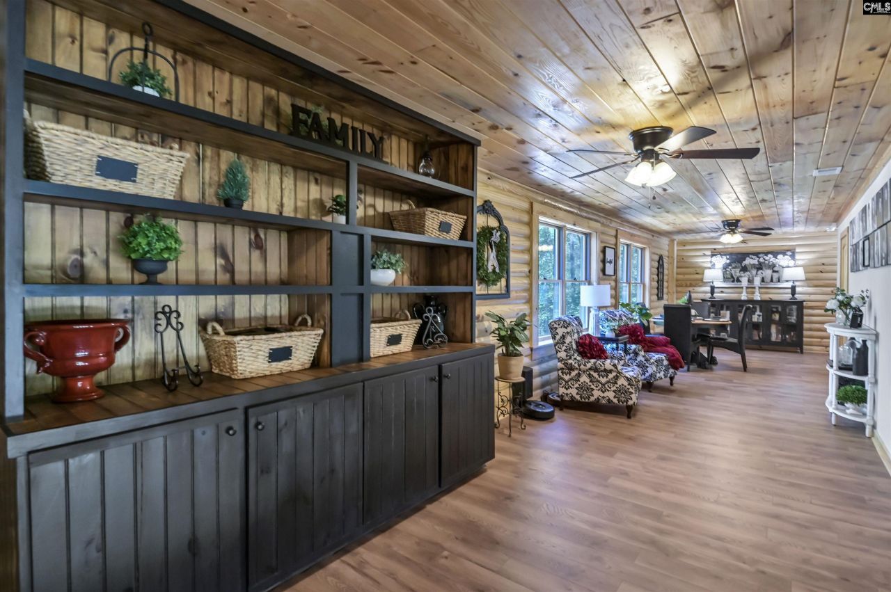 560 Beaver Creek Road Photo 20