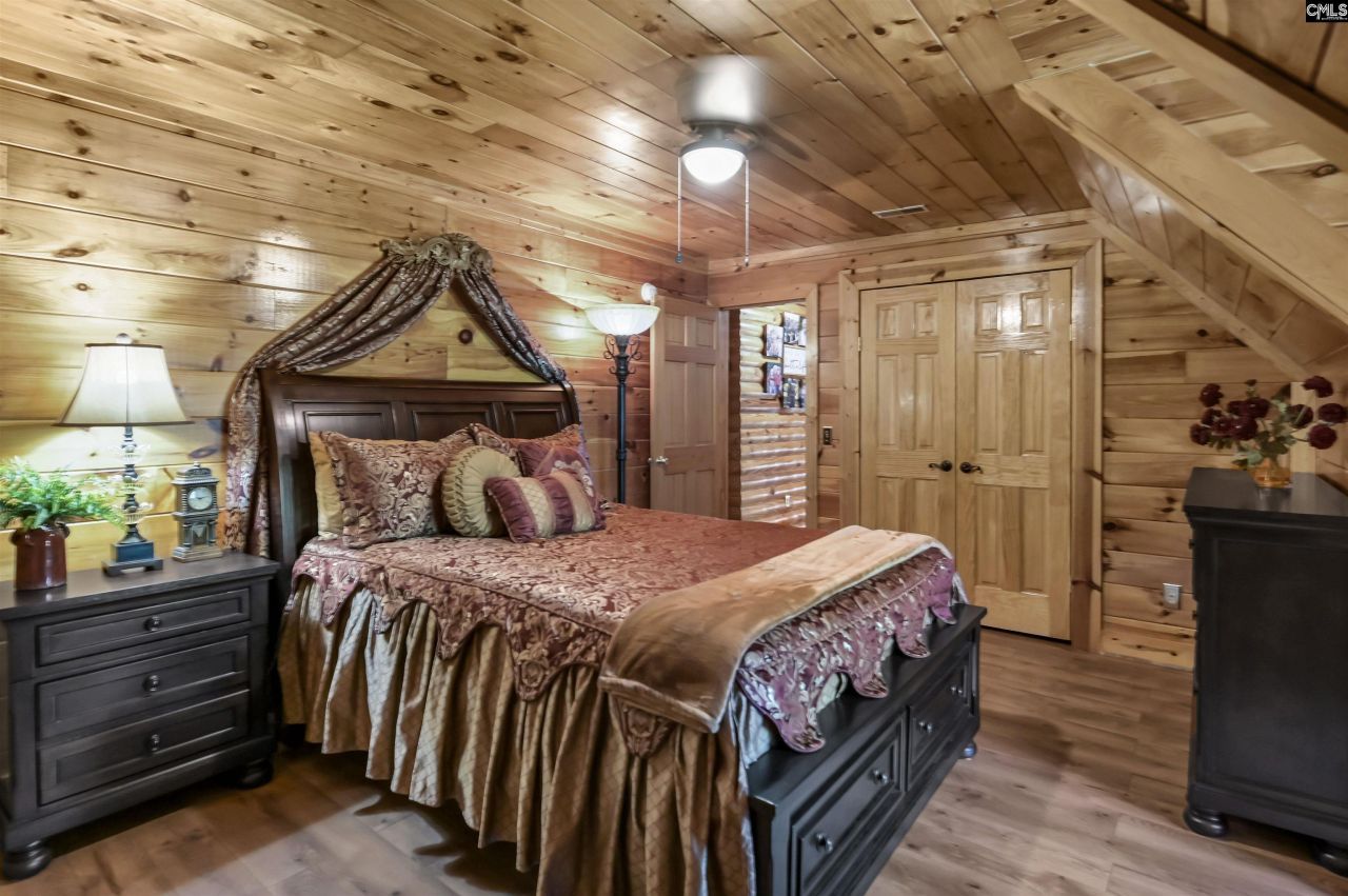 560 Beaver Creek Road Photo 23