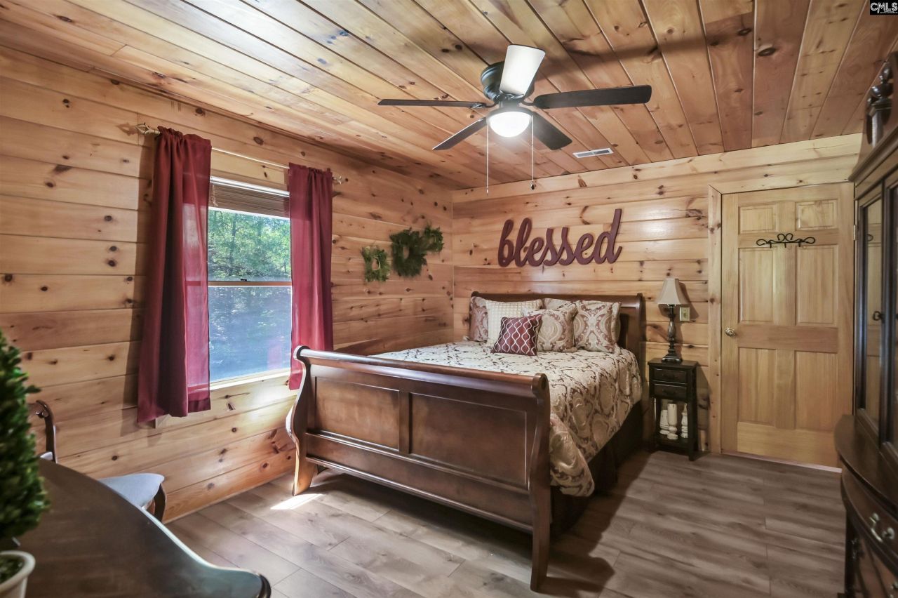 560 Beaver Creek Road Photo 25