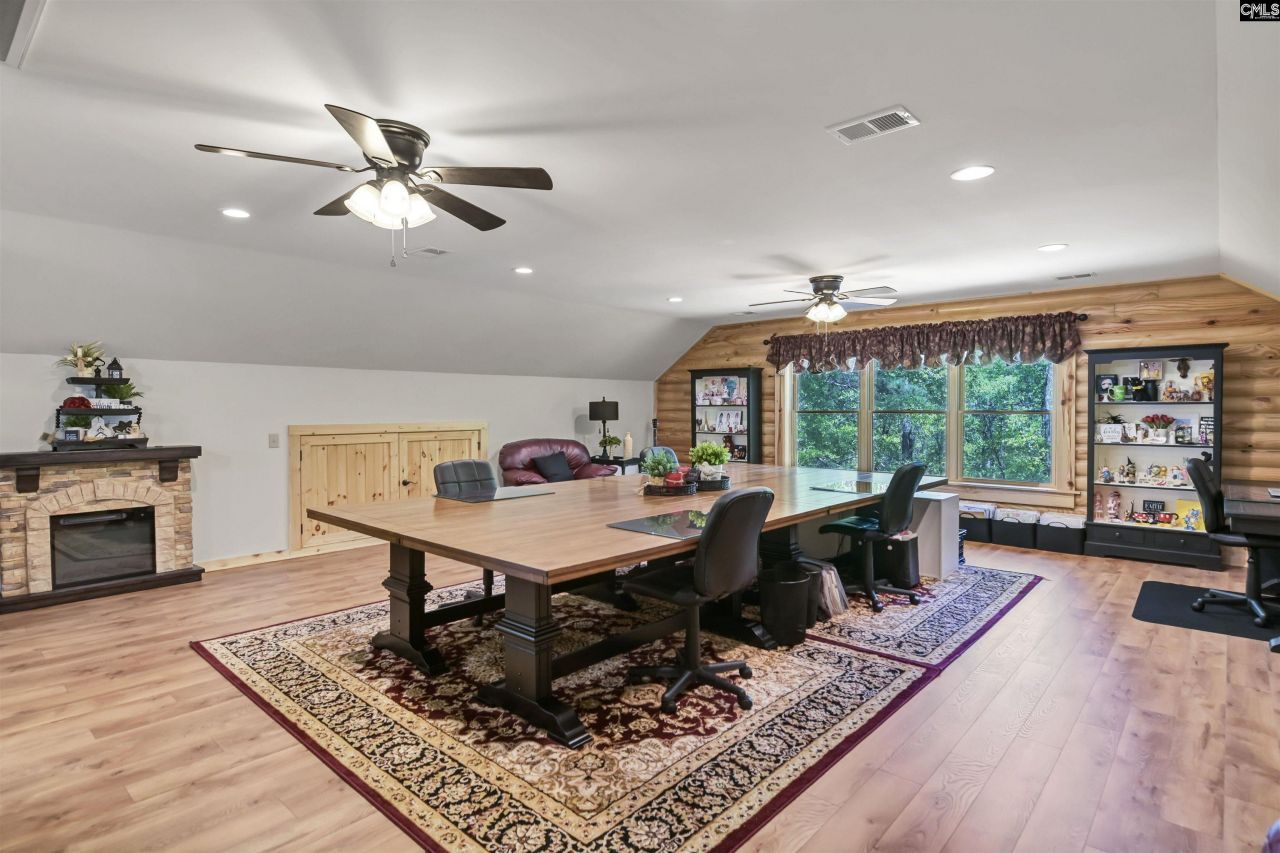 560 Beaver Creek Road Photo 30