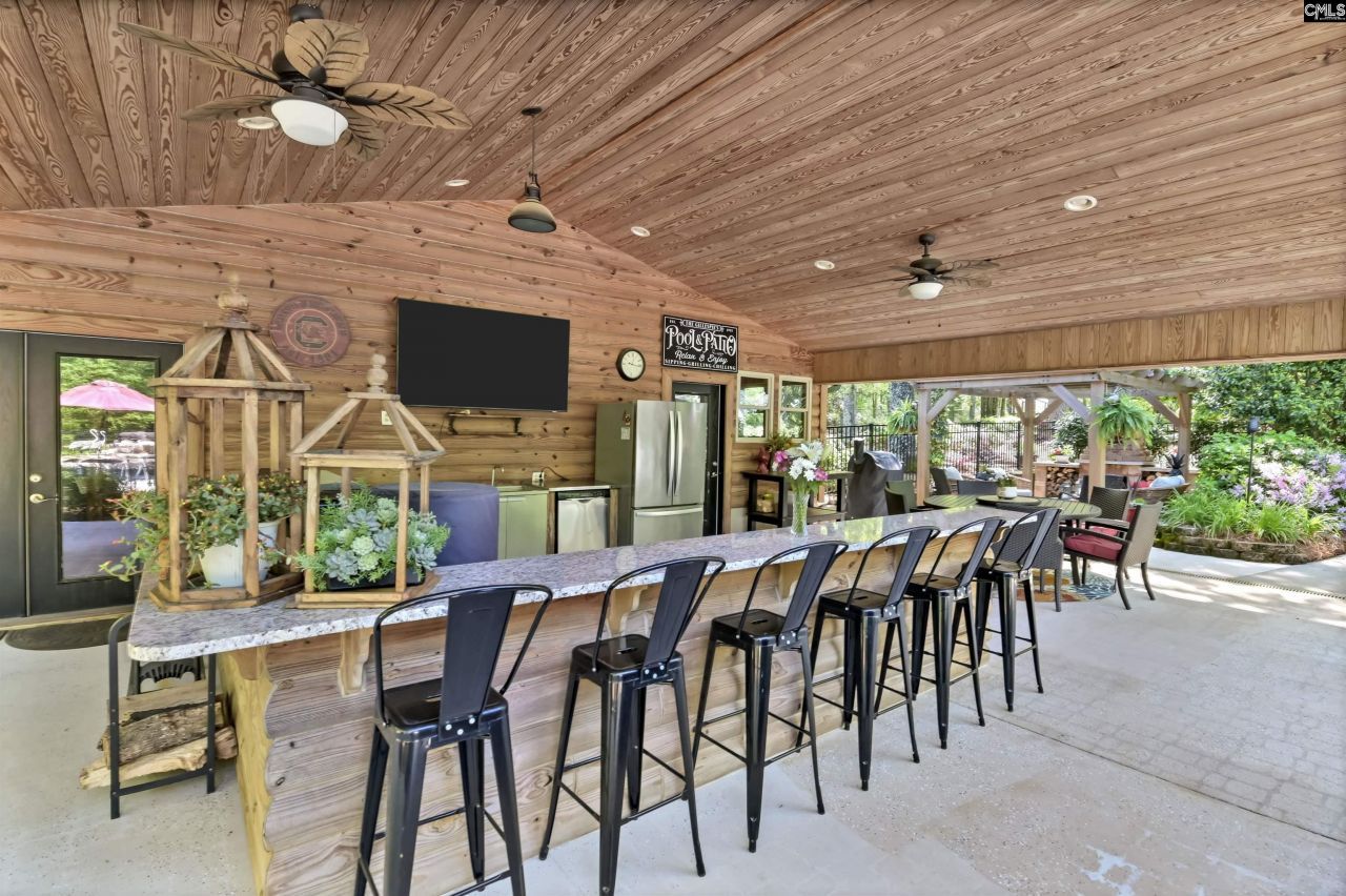 560 Beaver Creek Road Photo 35