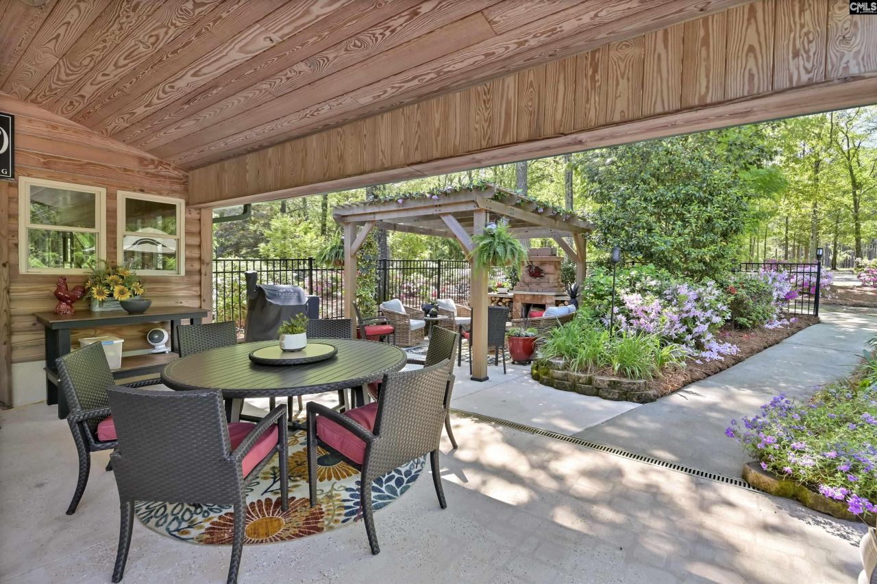 560 Beaver Creek Road Photo 40