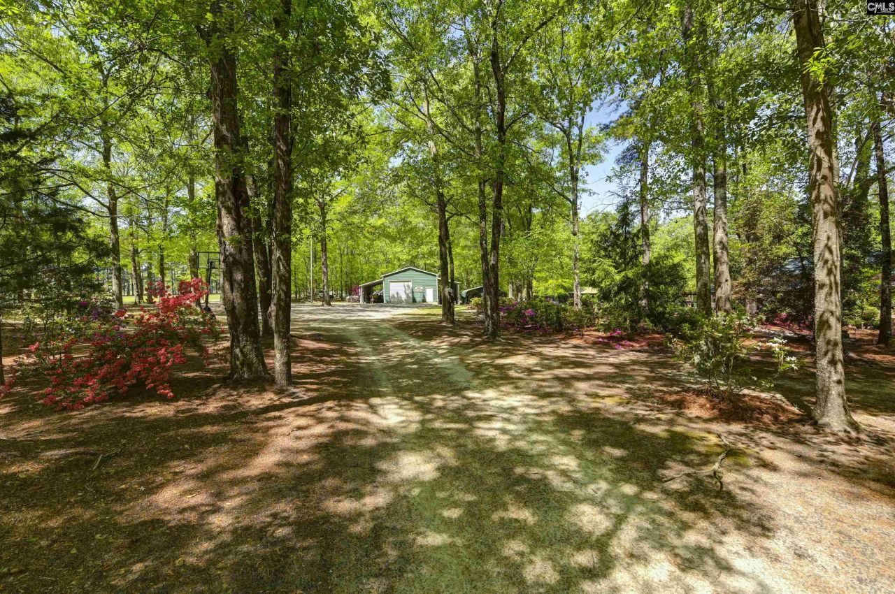 560 Beaver Creek Road Photo 50