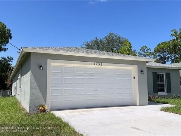 1755 SW Cannon Ave, Port St Lucie, FL 34953