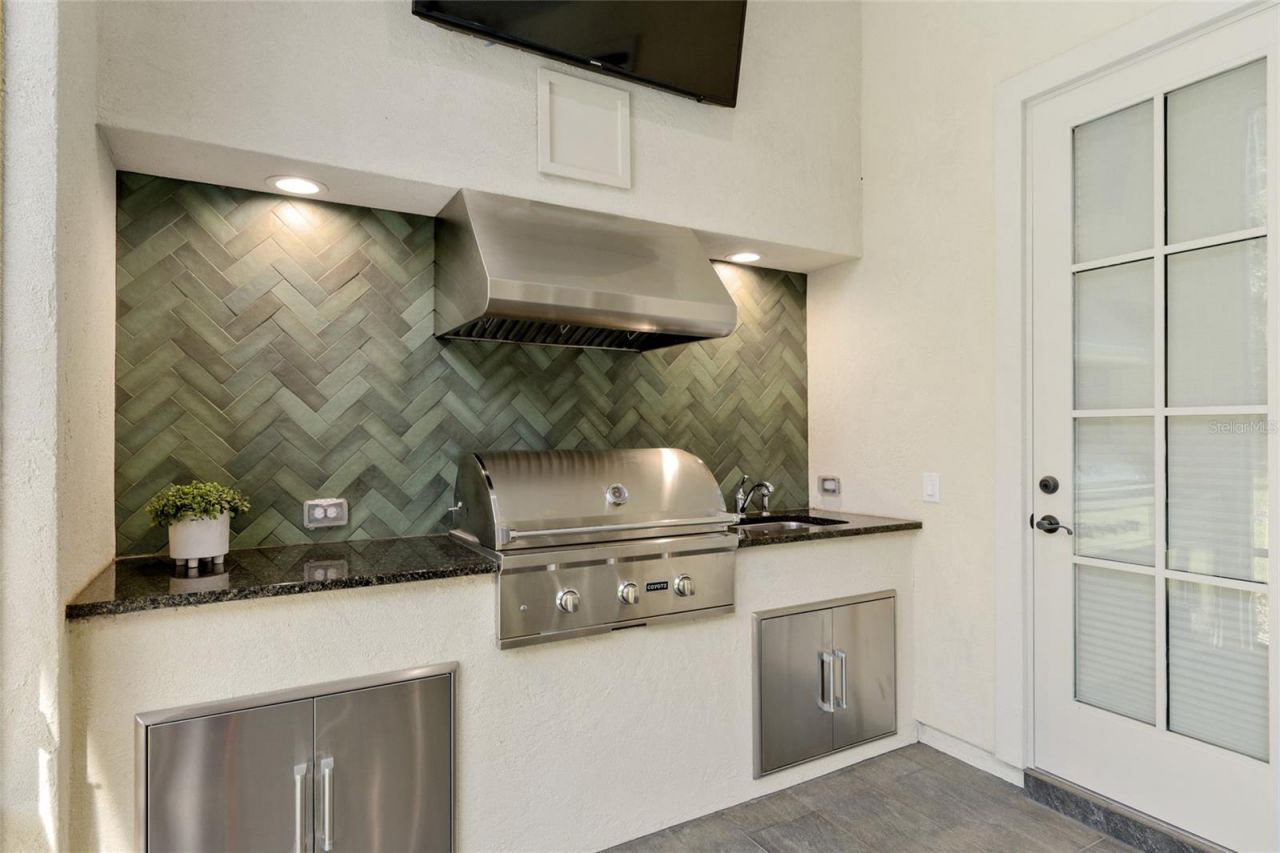 14819 NW 21st Avenue, Newberry, FL 32669 Photo