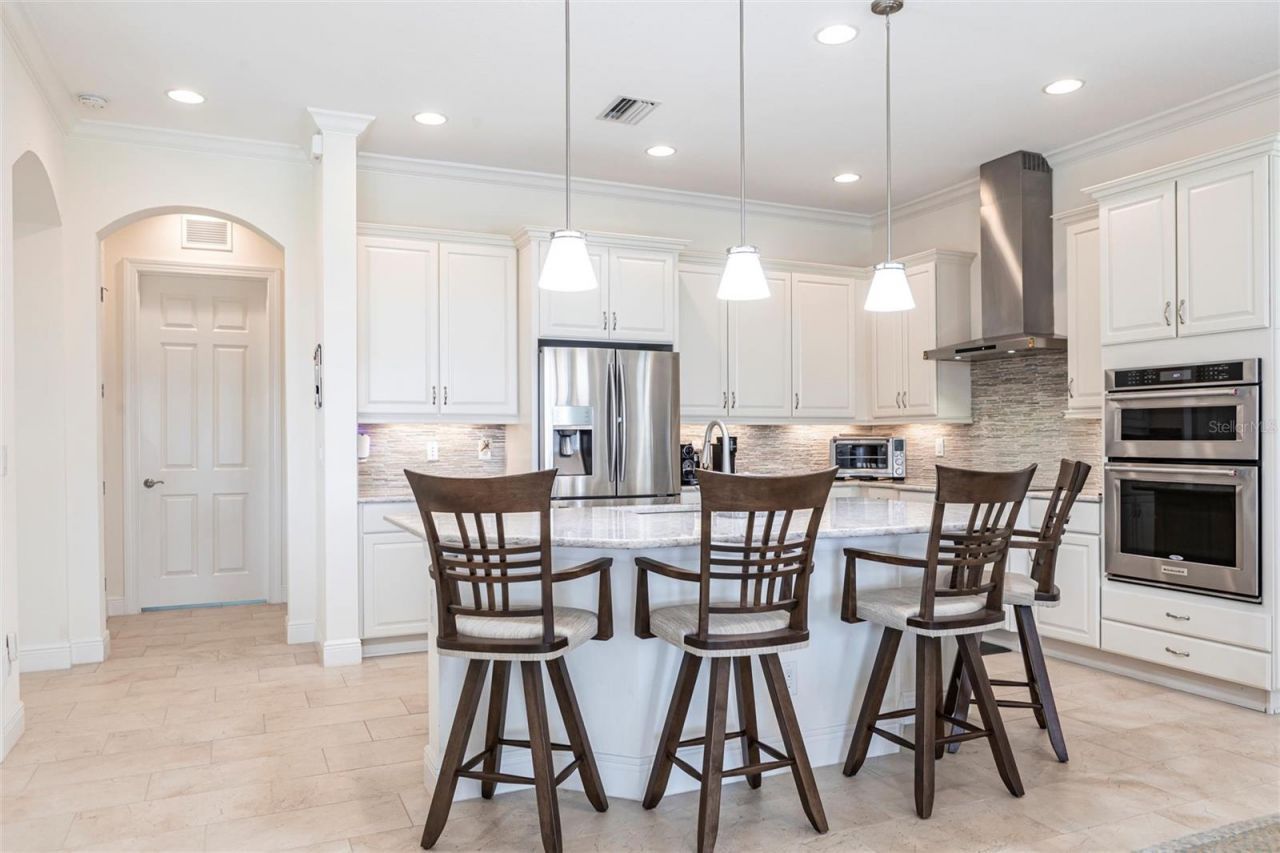 5502 Tidewater Preserve Boulevard, Bradenton, FL 34208 Photo