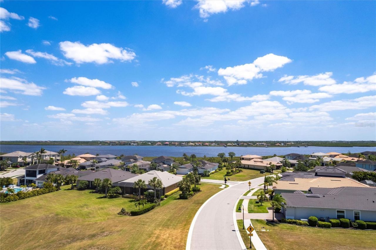 5502 Tidewater Preserve Boulevard, Bradenton, FL 34208 Photo