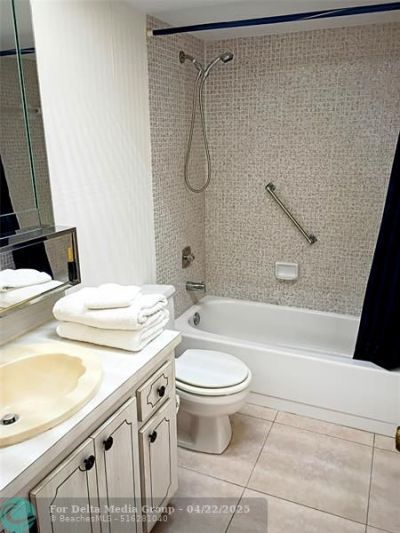 9481 Sunrise Lakes Boulevard, Unit 307, Sunrise, FL 33322 Photo