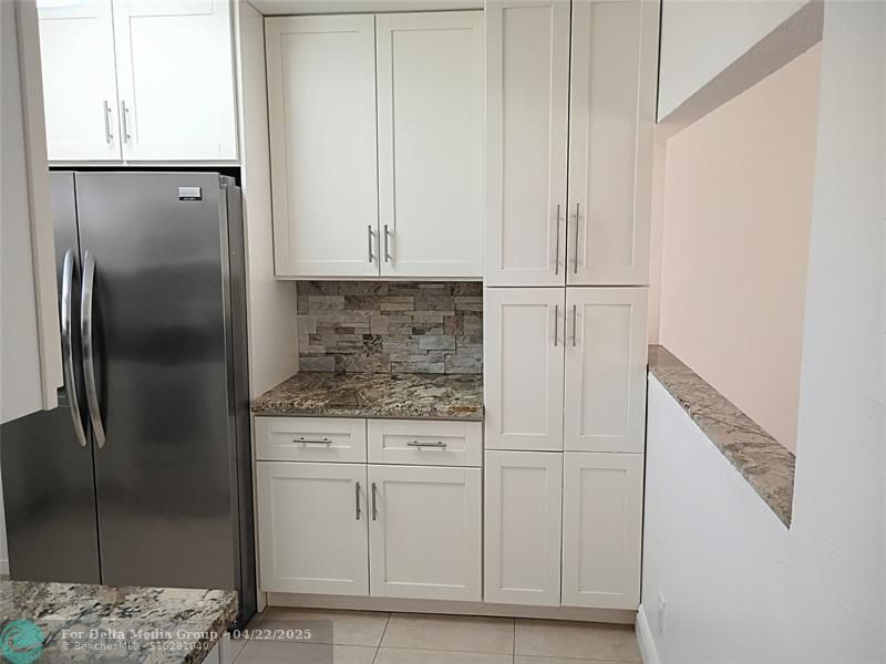 9481 Sunrise Lakes Boulevard, Unit 307, Sunrise, FL 33322 Photo