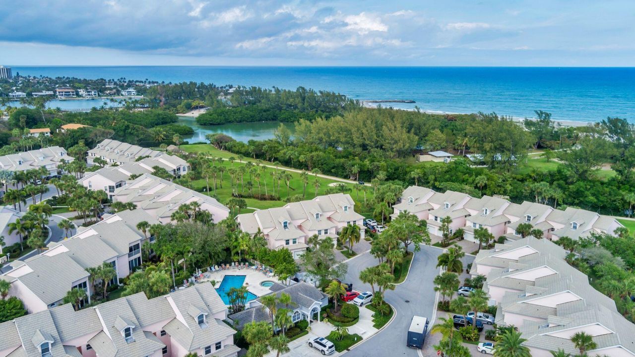 2502 Fairway Drive N, Jupiter, FL 33477 Photo