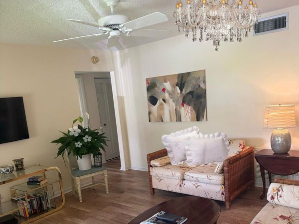519 Shady Pine Way, Unit A2, Greenacres, FL 33415