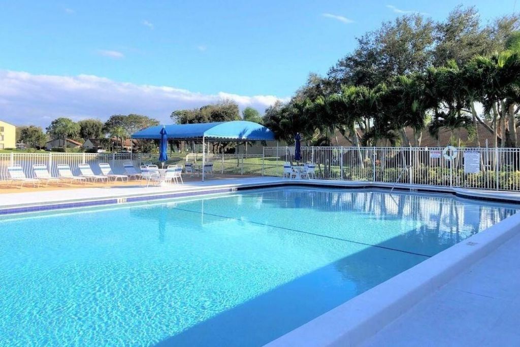 519 Shady Pine Way, Unit A2, Greenacres, FL 33415 Photo