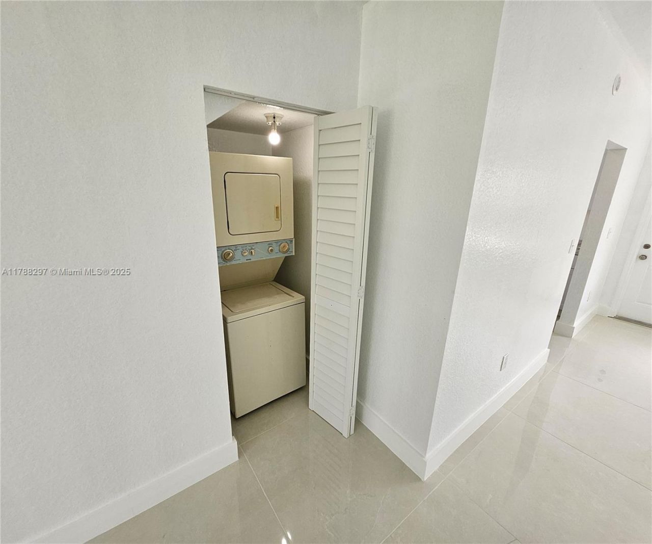 450 NW 84th St, Unit 450, Miami, FL 33150 Photo