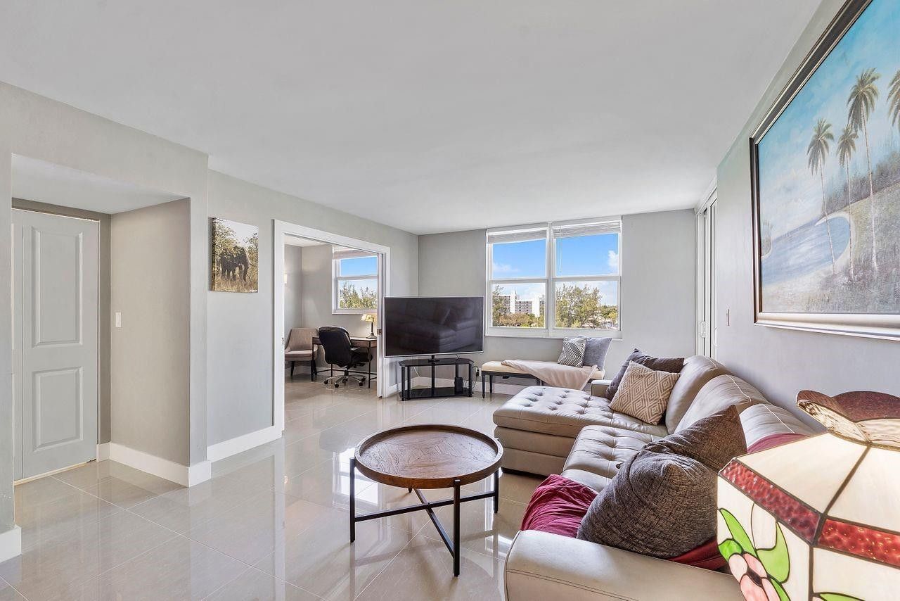 1505 N Riverside Drive, Unit 605, Pompano Beach, FL 33062 Photo