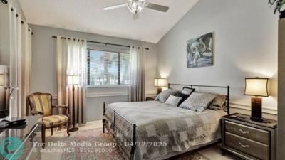 402 E Sea Oats Dr, Unit E, Juno Beach, FL 33408 Photo