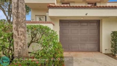 402 E Sea Oats Dr, Unit E, Juno Beach, FL 33408 Photo